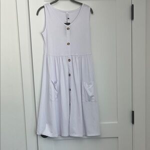 Women’sWhite Sleeveless Dress with Button Detail
